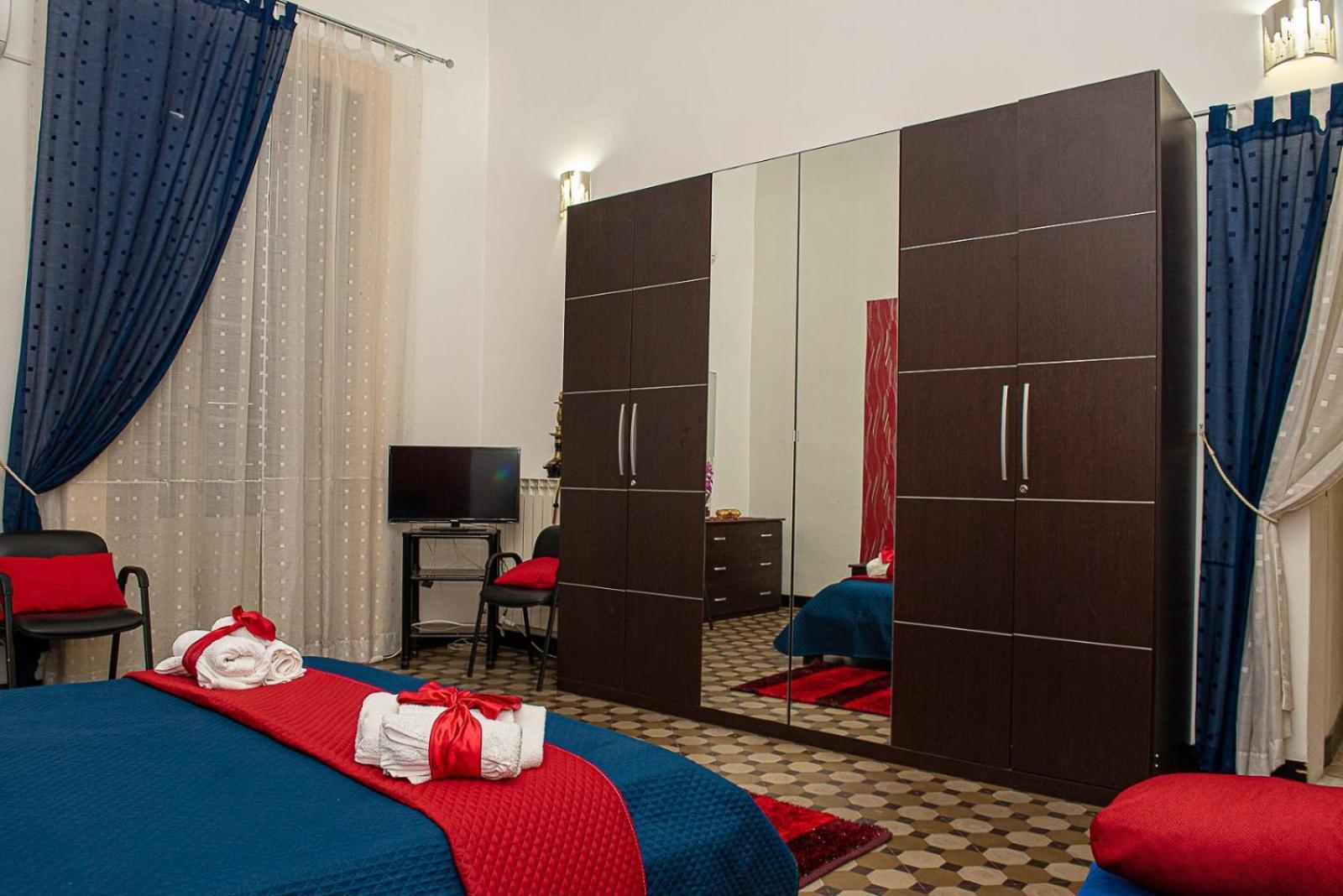 Pitagora House Hotel Taranto Room photo